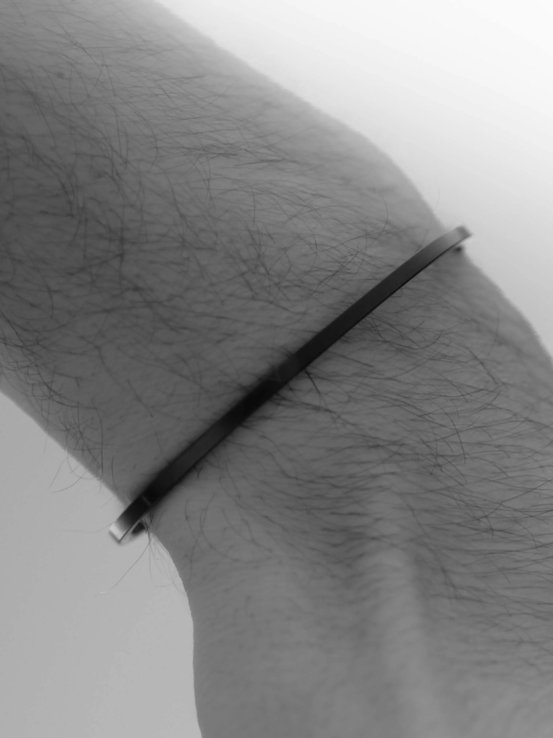 STACKABLE UNISIZE CUFF - Image 6
